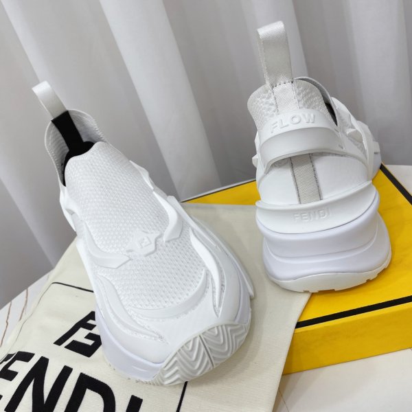 Est une réplique de flux de fendi d'une chaussure fausse tpu-13