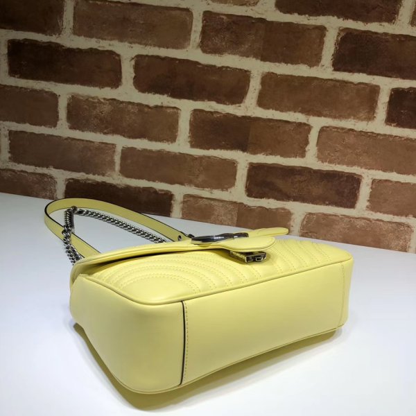 Réplique Gucci de qualité supérieure 443497 GG Marmont Small Matellassé En cuir Sac-10