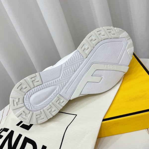 Est une réplique de flux de fendi d'une chaussure fausse tpu-15