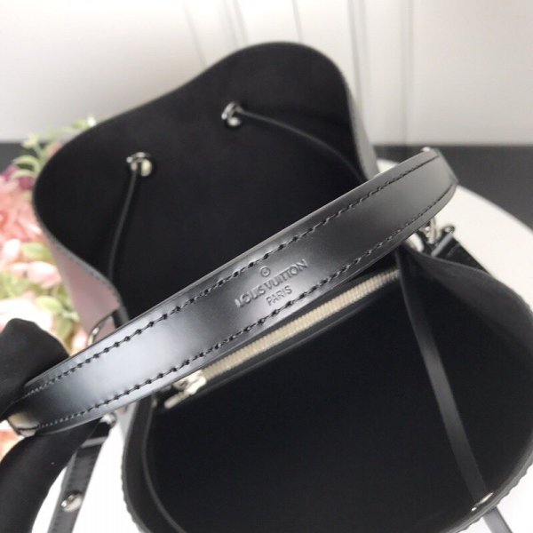 UK Cheap Louis Vuitton Neonoe Lockme Bucket M54366 Black-3