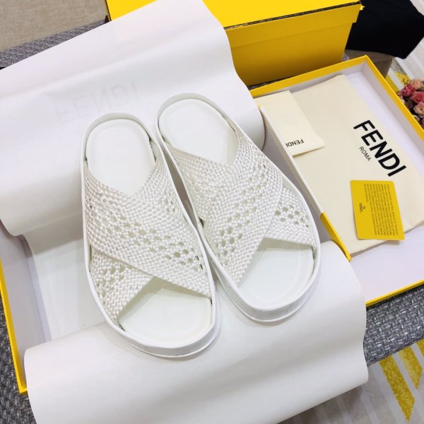 Réplique Fendi Reflections Sandals Chaussures Salet Sale Store-3