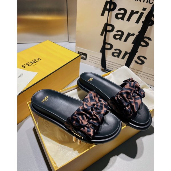 Replice de haute qualité Chaussures pour femmes-7