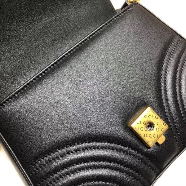 Pas cher 547260 Gucci Chevron Leather GG Marmont mini poignée supérieure-36