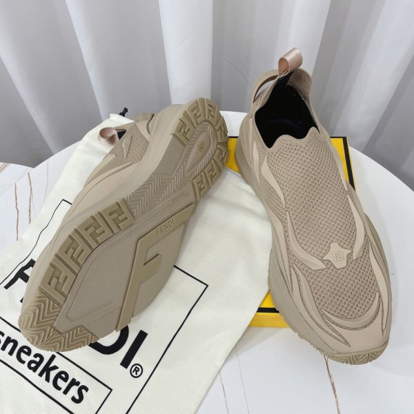 Est une réplique de flux de fendi d'une chaussure fausse tpu-5