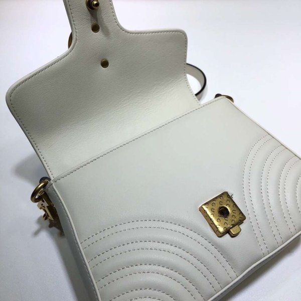Pas cher 547260 Gucci Chevron Leather GG Marmont mini poignée supérieure-26