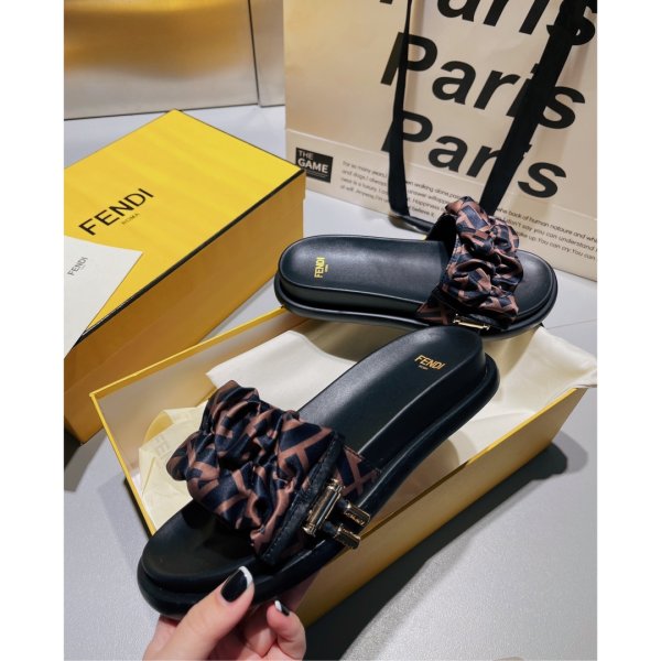 Replice de haute qualité Chaussures pour femmes-4
