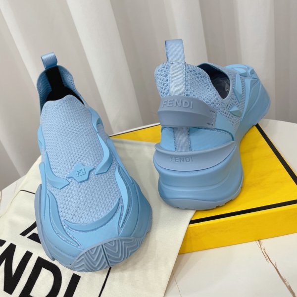 Est une réplique de flux de fendi d'une chaussure fausse tpu-7
