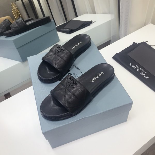 2021 Prada matelassé en cuir matelassé-6
