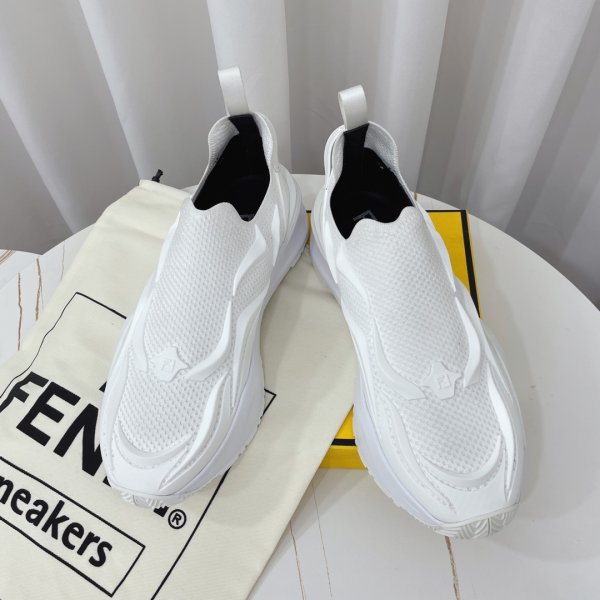 Est une réplique de flux de fendi d'une chaussure fausse tpu-1