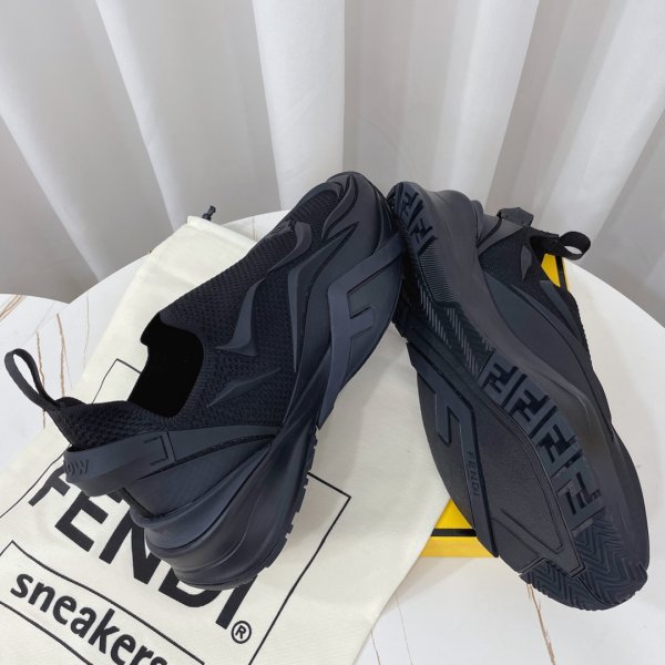 Est une réplique de flux de fendi d'une chaussure fausse tpu-3