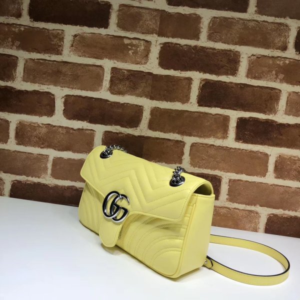 Réplique Gucci de qualité supérieure 443497 GG Marmont Small Matellassé En cuir Sac-9