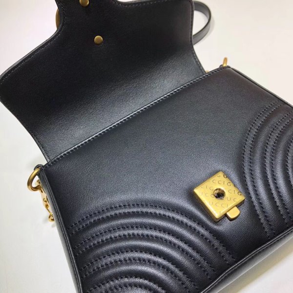 Pas cher 547260 Gucci Chevron Leather GG Marmont mini poignée supérieure-35